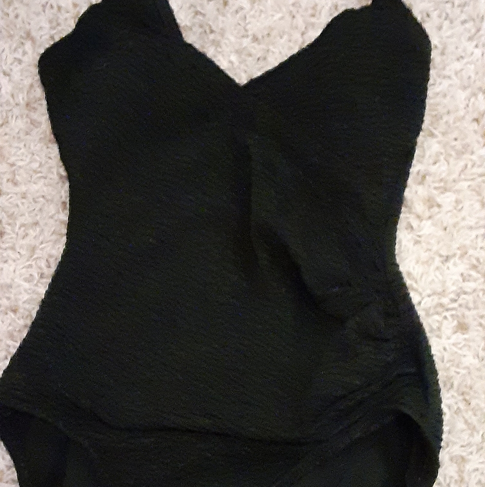 Swim suit
